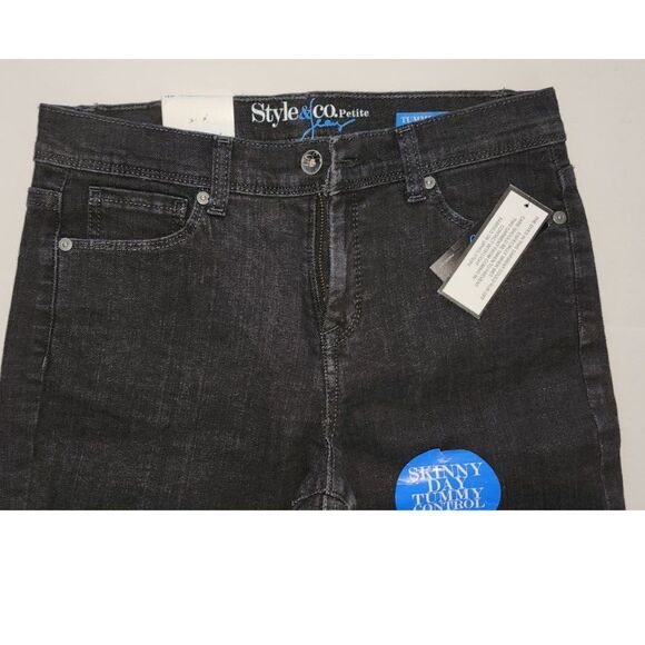 NWT Style & CO Tummy Control Black Boot Cut Tint Jeans Sz 8P - Picture 8 of 9